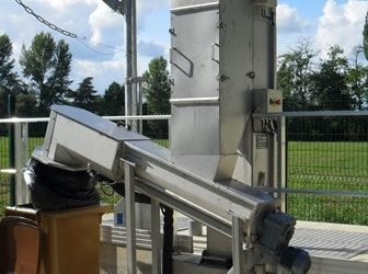 4 ensembles dégrilleur/compacteur à vis