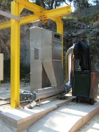 1 ensemble dégrilleur/compacteur