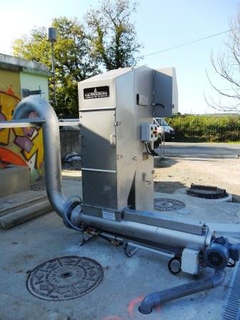 1 ensemble dégrilleur/compacteur